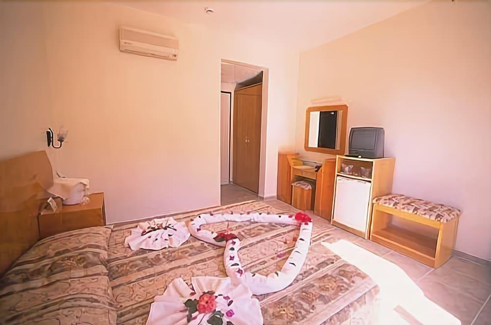 Carmina Hotel Oludeniz Ngoại thất bức ảnh
